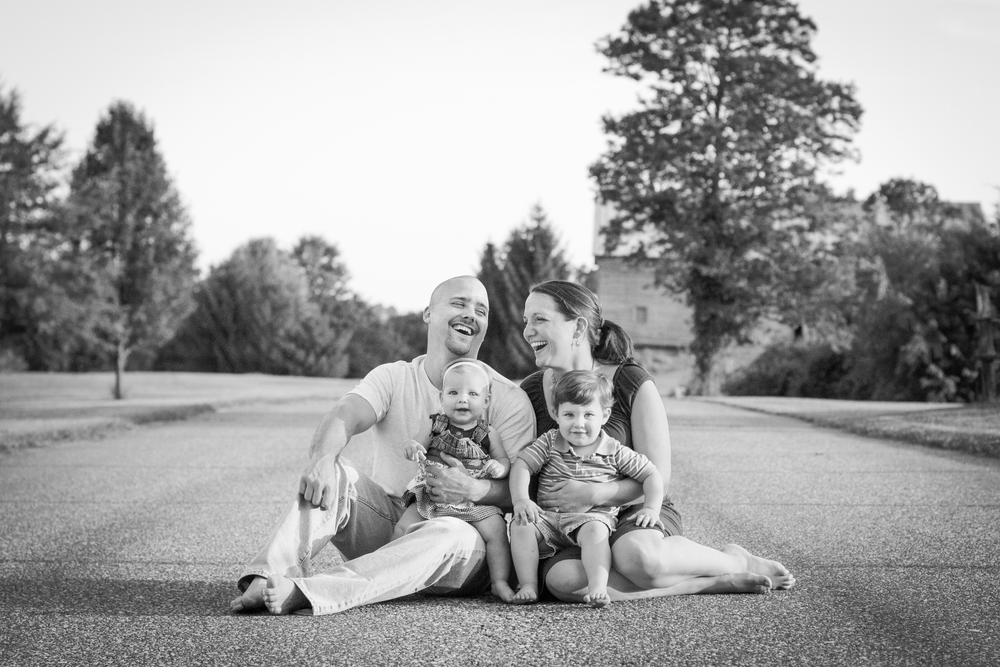 Helmeczi Family Portraits & Baby Announcement