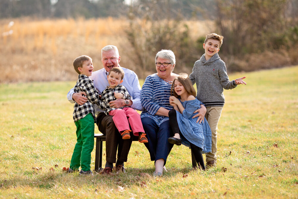 Grandparents and grandchildren photography by Be Thou My Vision Photography