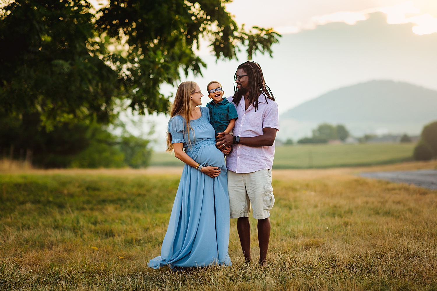 Family and maternity portrait birthing center Harrisonburg, VA